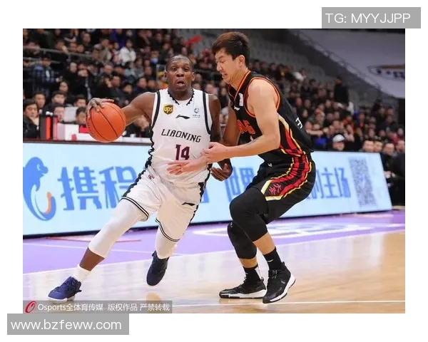 山东队与同曦队精彩对决比赛录像回顾及精彩瞬间分析