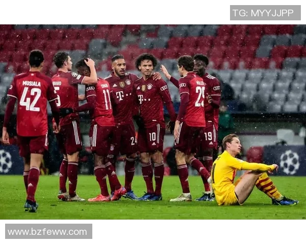 梅西领衔巴塞罗那对决拜仁慕尼黑的经典之战回顾 梅西领衔巴塞罗那对决拜仁慕尼黑的经典之战回顾