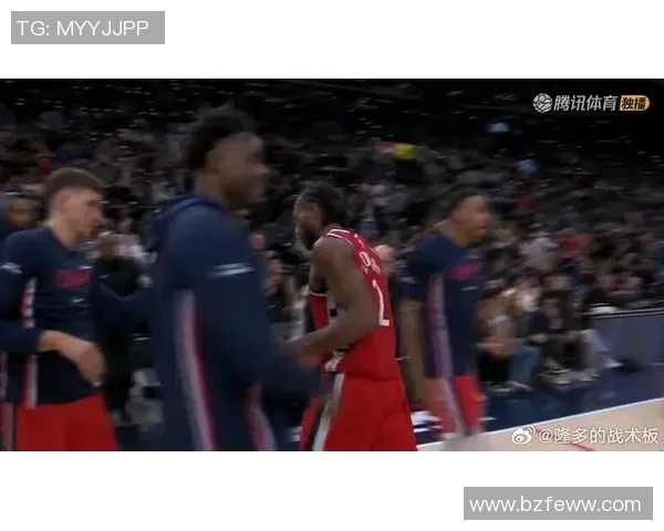 湖人对快船激战正酣实时比分更新快来关注精彩瞬间与赛况分析