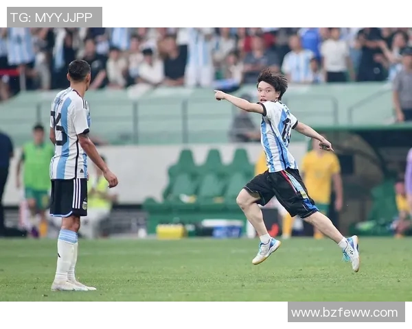 卡马文加的崛起之路：从青训天才到世界足球舞台的闪耀明星