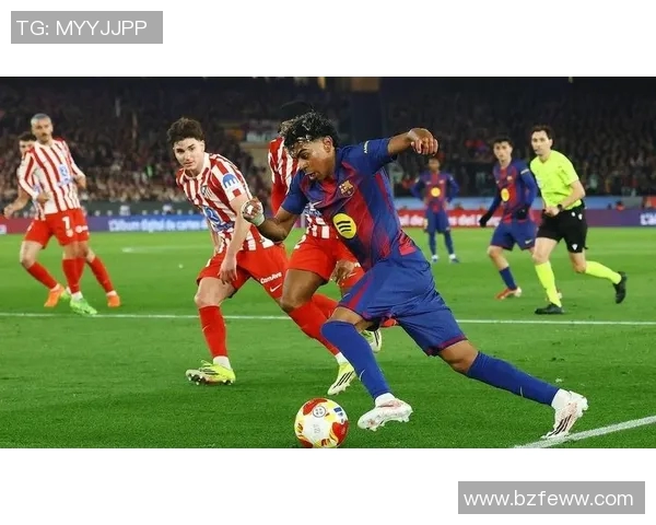 利物浦与巴萨精彩对决全场回放重温经典瞬间与激烈时刻 利物浦与巴萨精彩对决全场回放重温经典瞬间与激烈时刻