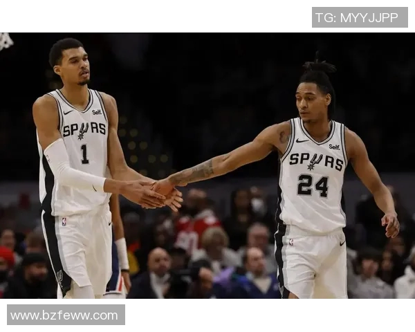 文班亚马法国队首秀狂砍27分击败意大利引发NBA球探热议