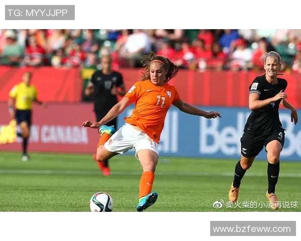 意大利女足与荷兰女足激战正酣谁能在欧洲赛场脱颖而出